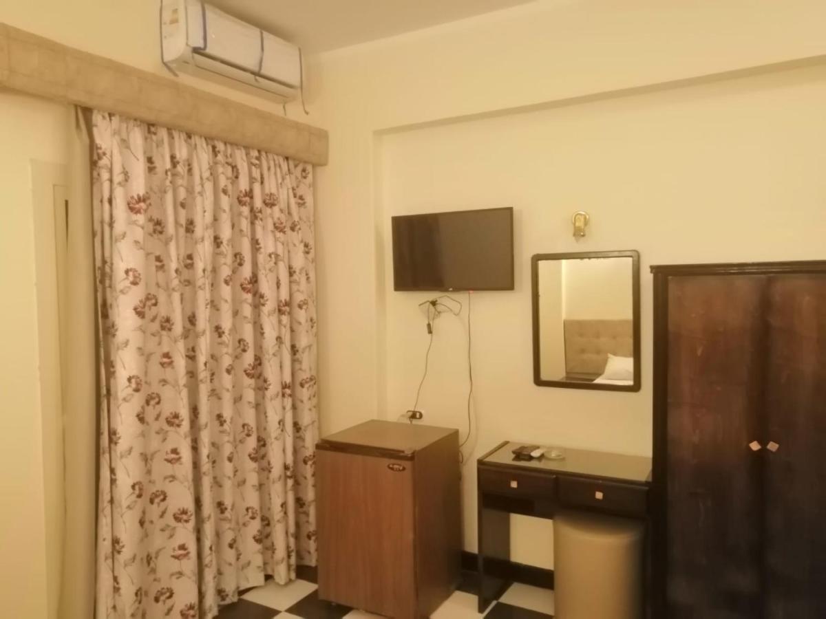 Royal City Hotel Χουργκάντα Εξωτερικό φωτογραφία